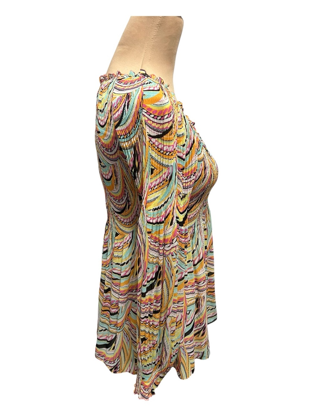 Melissa Paige Long Ruffled Sleeve Babydoll Blouse Pleated Scoop Neck Size Medium - Picture 3 of 9